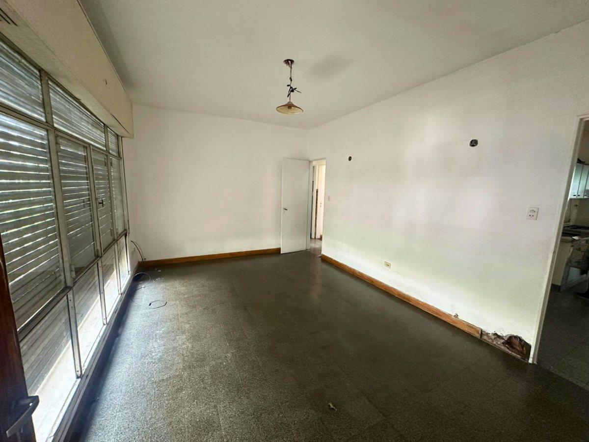 Foto de ALBERDI RIO DEPARTAMENTO TRES DORMITORIOS Y PATIO, imagen 1