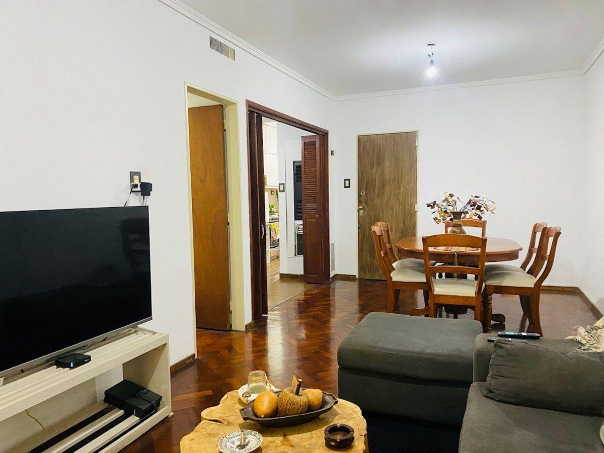 Foto de Venta Departamento 3 dormitorio con patio - Loudes, imagen 2