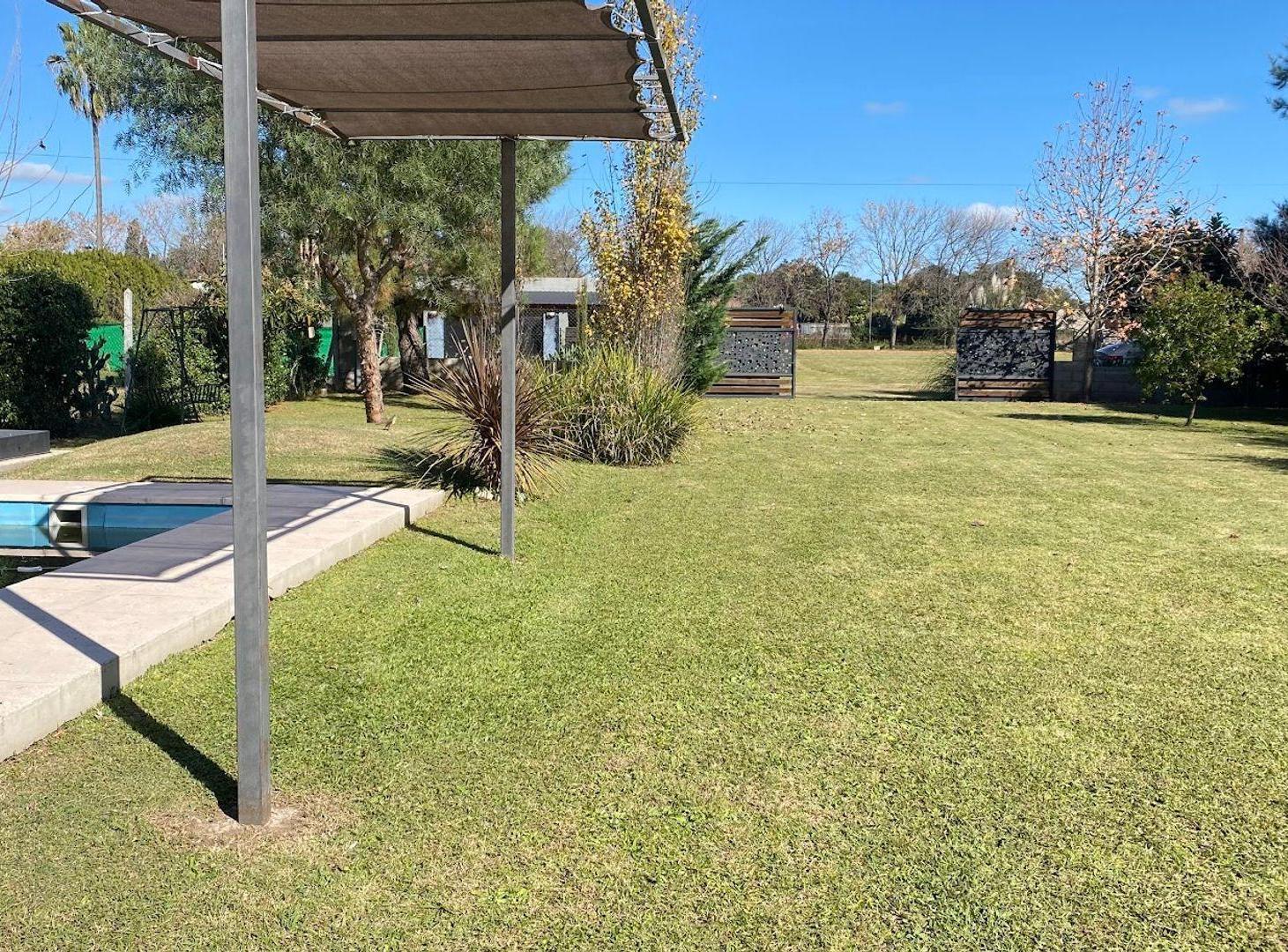 Foto de CASA QUINTA en venta LA RIBERA - V.Constitución, imagen 2