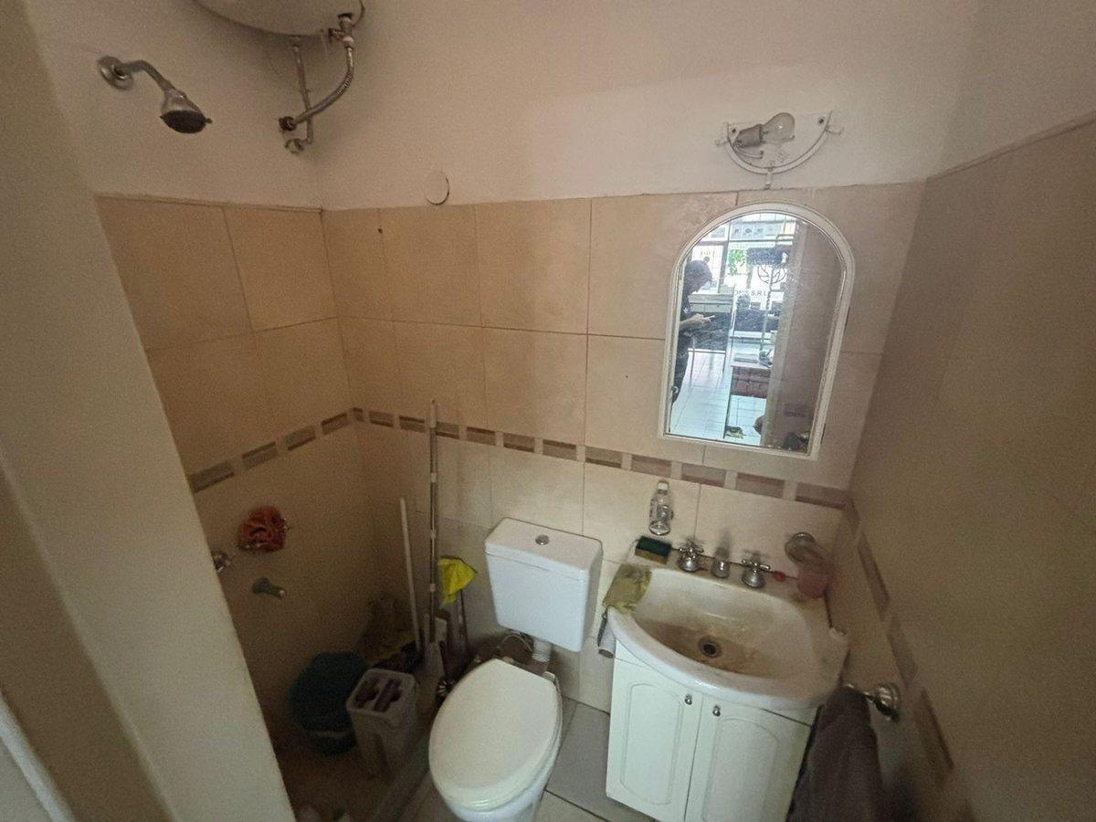 Foto de VENTA LOCAL EN ABASTO CON BAÑO Y COCINA, imagen 1