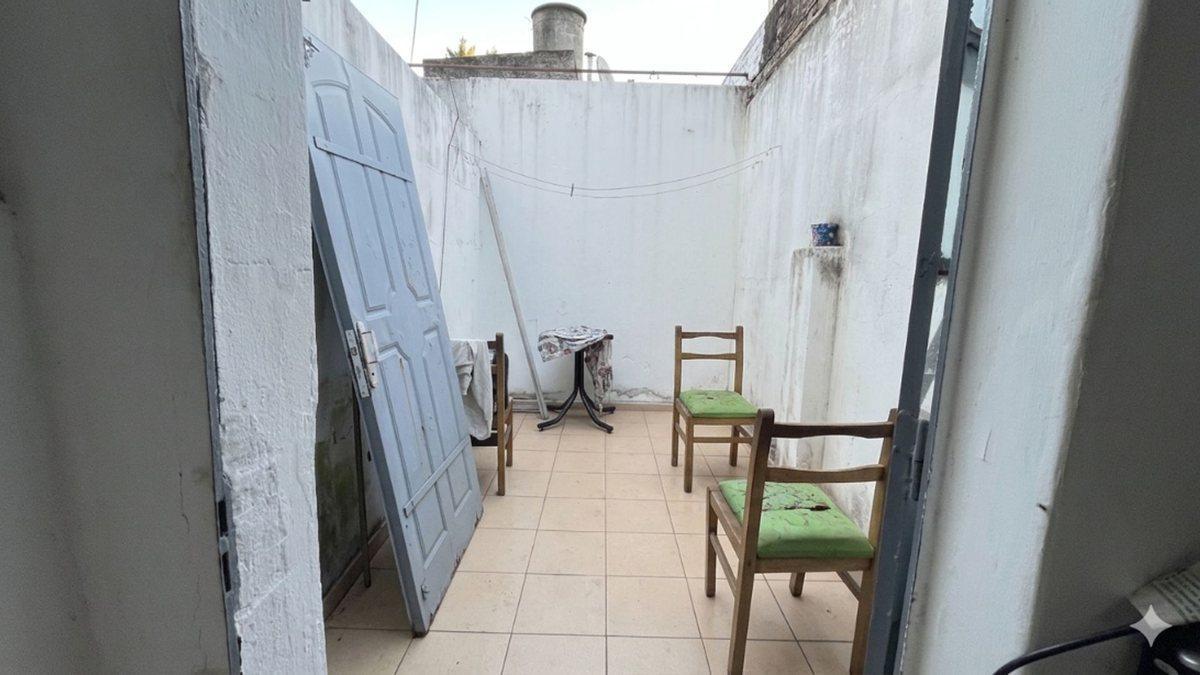 Foto de PH al frente 1 dormitorio con patio, imagen 2
