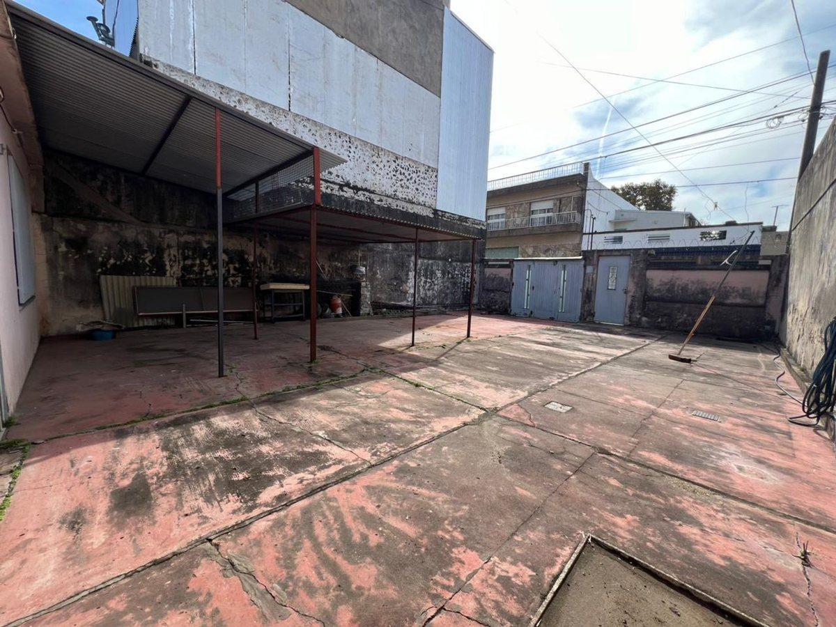 Foto de VENTA CASA AL FRENTE DE DOS DORM PATIO BELLA VISTA, imagen 3