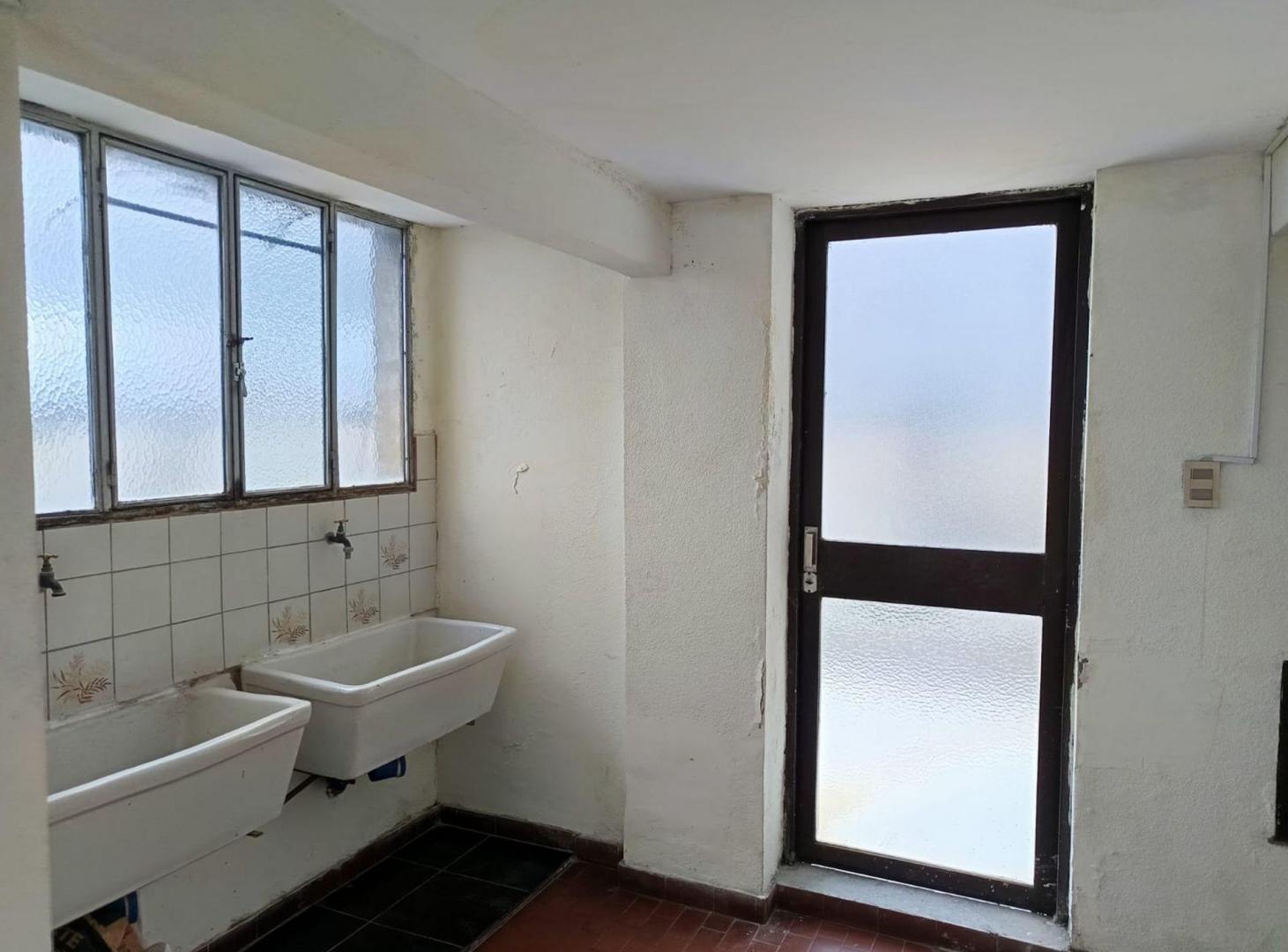Foto de ALQUILER DEPTO 1 DORM. CON BALCÓN. B° MARTIN, imagen 3