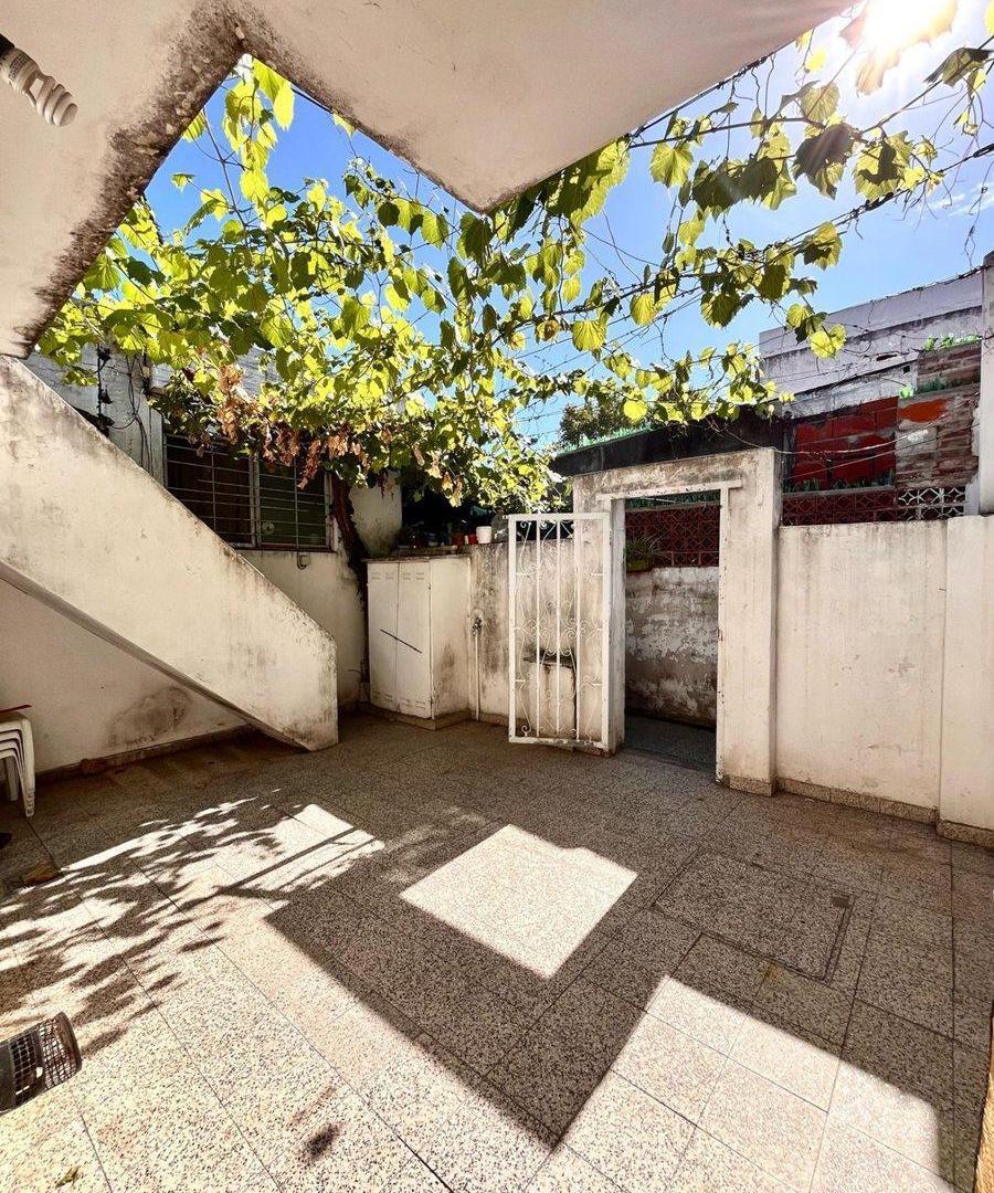 Foto de VENTA CASA 3 DORMITORIOS CON COCHERA Y PATIO, imagen 4