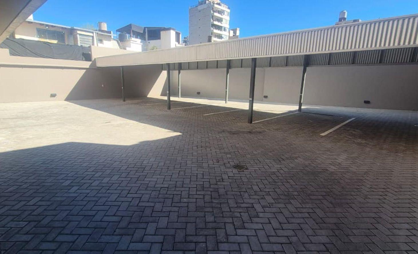 Foto de En Venta Cochera Edificio Bauen, imagen 4