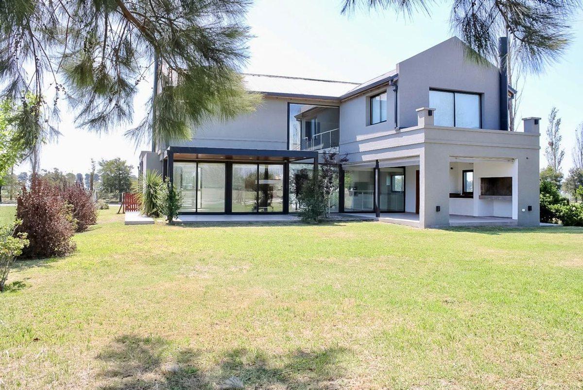 Foto de VENTA CASA A ESTRENAR LA RINCONADA COUNTRY CLUB, imagen 4