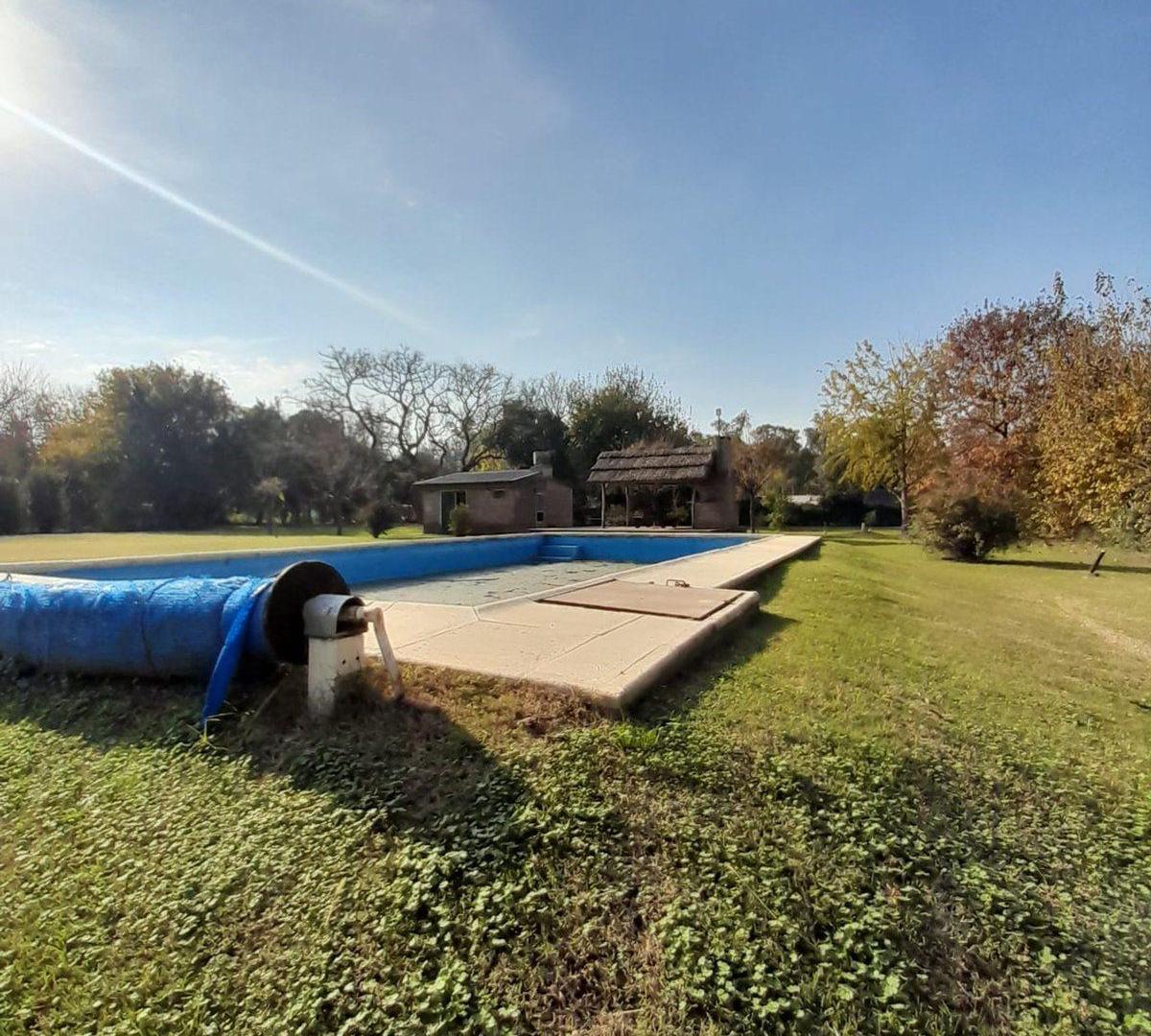 Foto de CASA CON AMPLISIMO TERRENO + PILETA, imagen 3