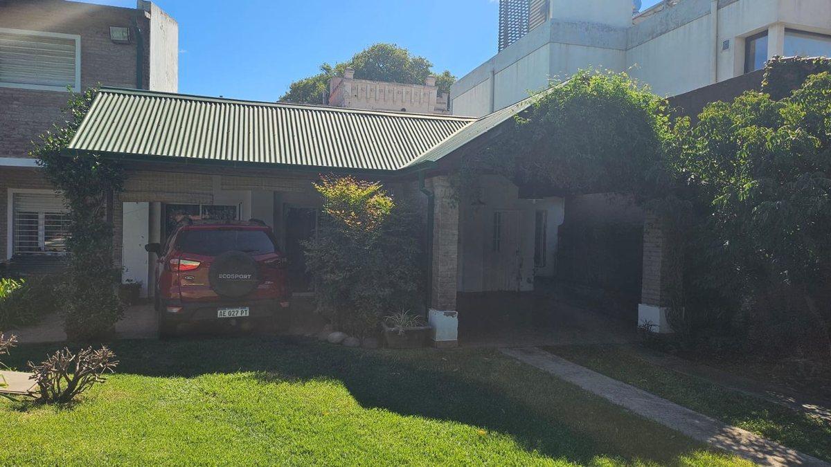 Foto de VENTA CASA CENTRO DE FUNES 3 DORMITORIOS C/ PILETA, imagen 4
