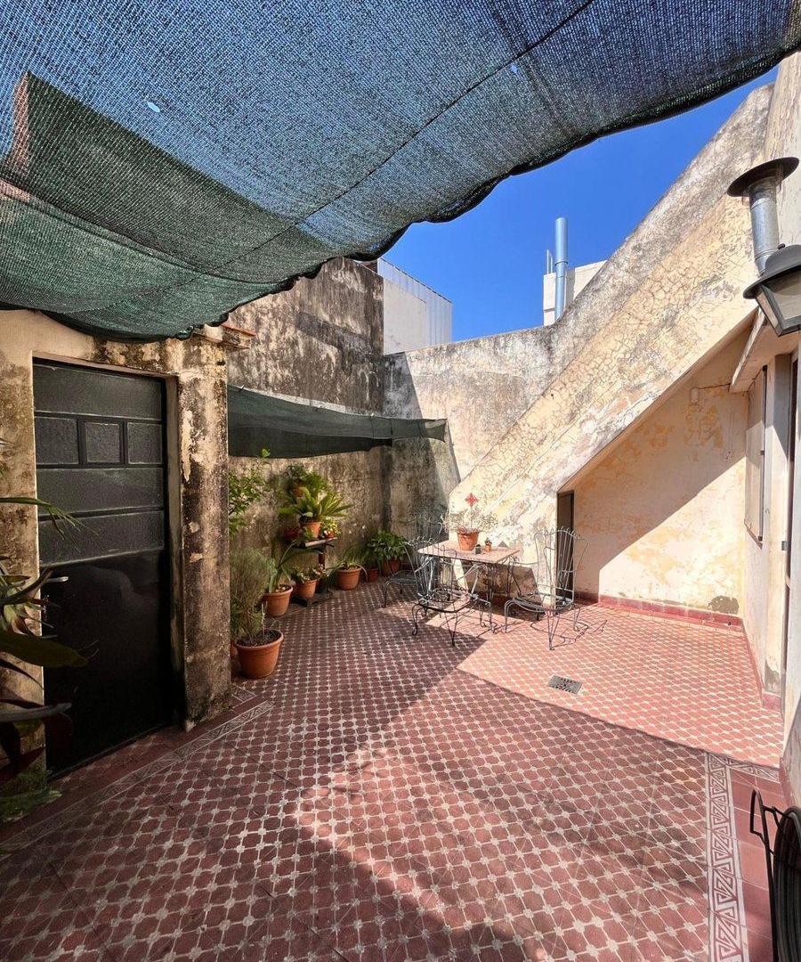 Foto de VENTA CASA 3 DORMITORIOS CON PATIO ABASTO, imagen 5
