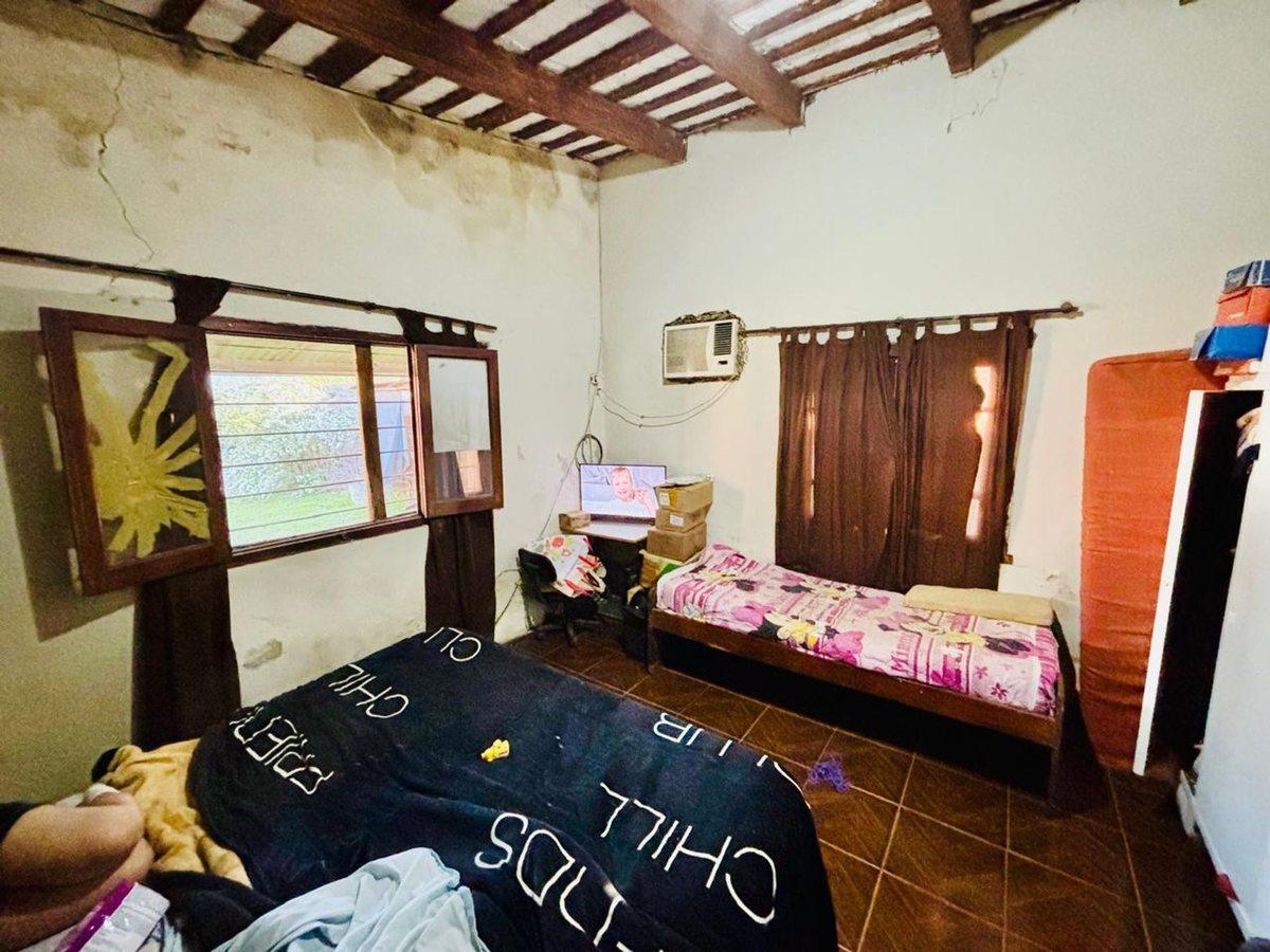 Foto de VENTA CASA A RECICLAR CON GRAN TERRENO EN FUNES, imagen 5