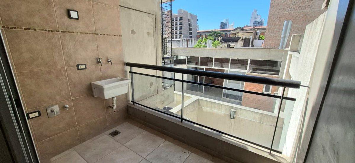 Foto de En Venta Departamento 1 Dormitorio. Zona Rio, imagen 2