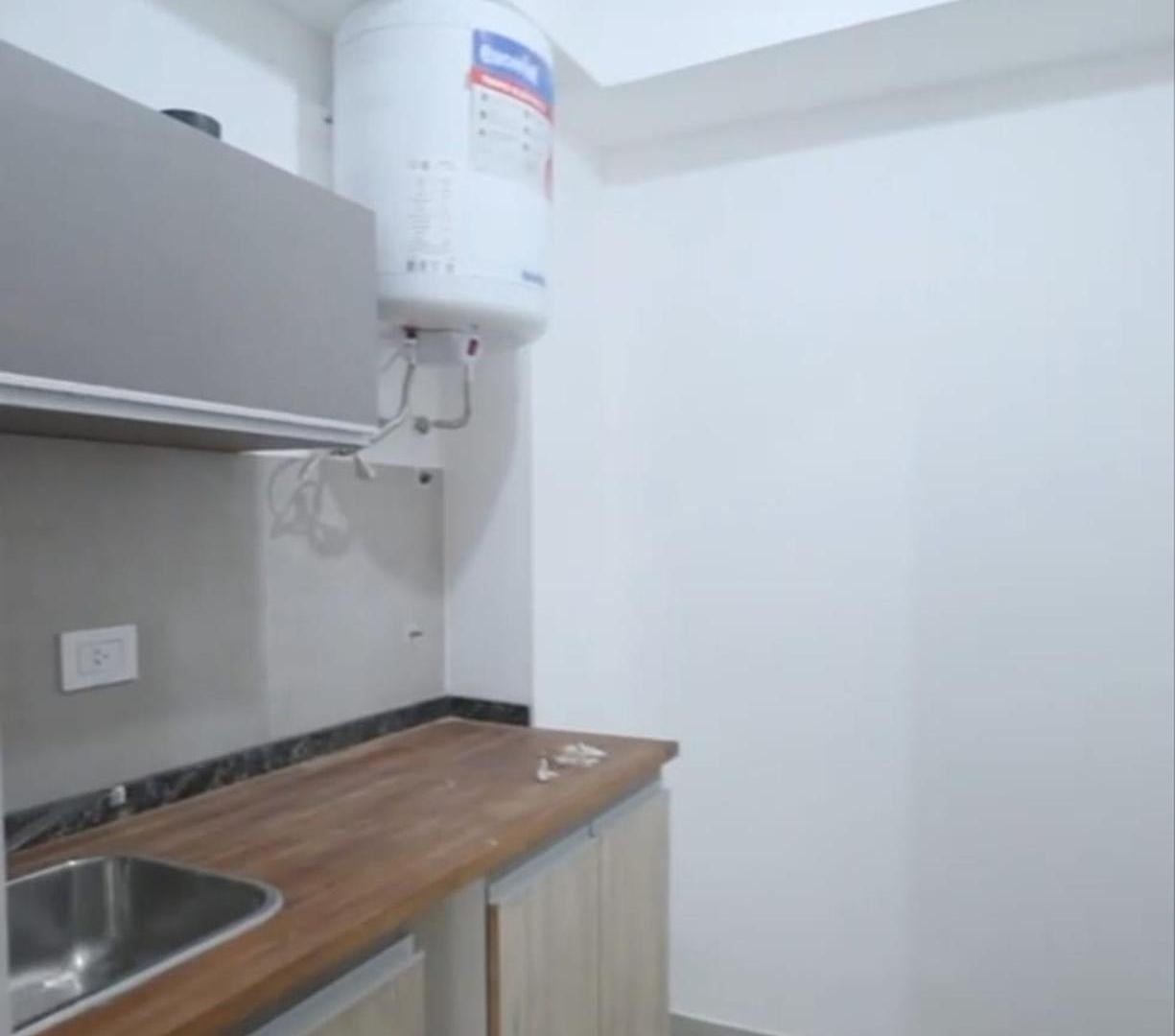 Foto de ALQUILER LOCAL/OFICINA IDEAL PROFESIONAL, imagen 4