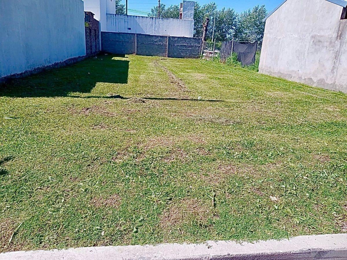 Foto de VENTA TERRENO ARROYO SECO EXCELENTE ZONA, imagen 2