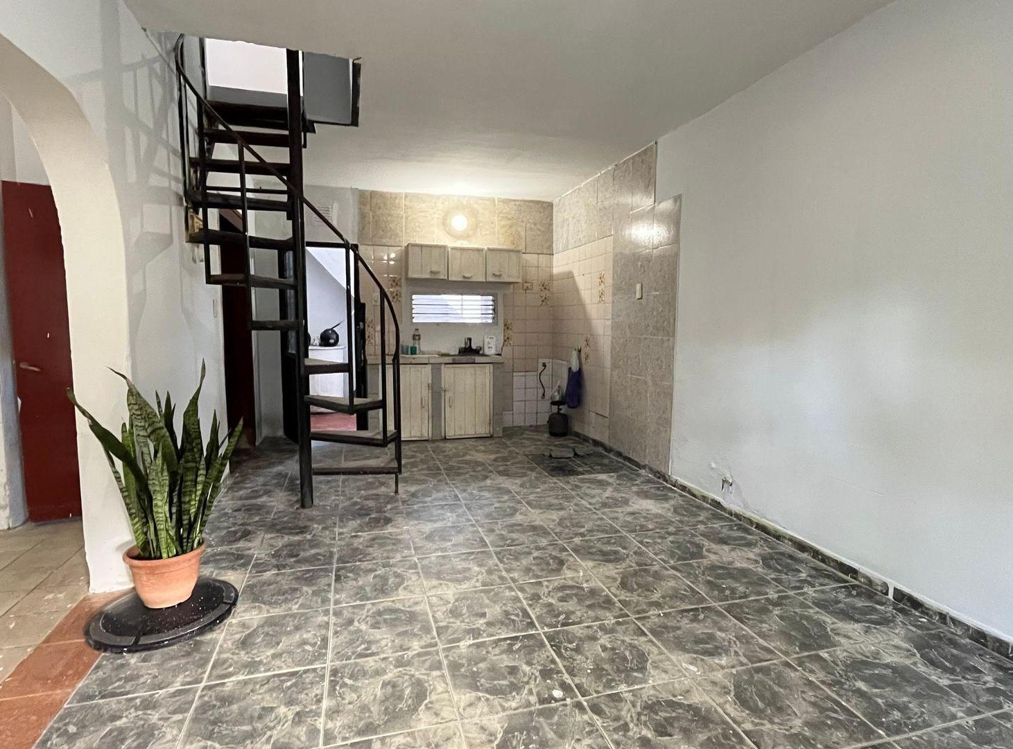 Foto de CASA 3 DORMITORIO / COCHERA, PATIOS Y PARRILLERO, imagen 3