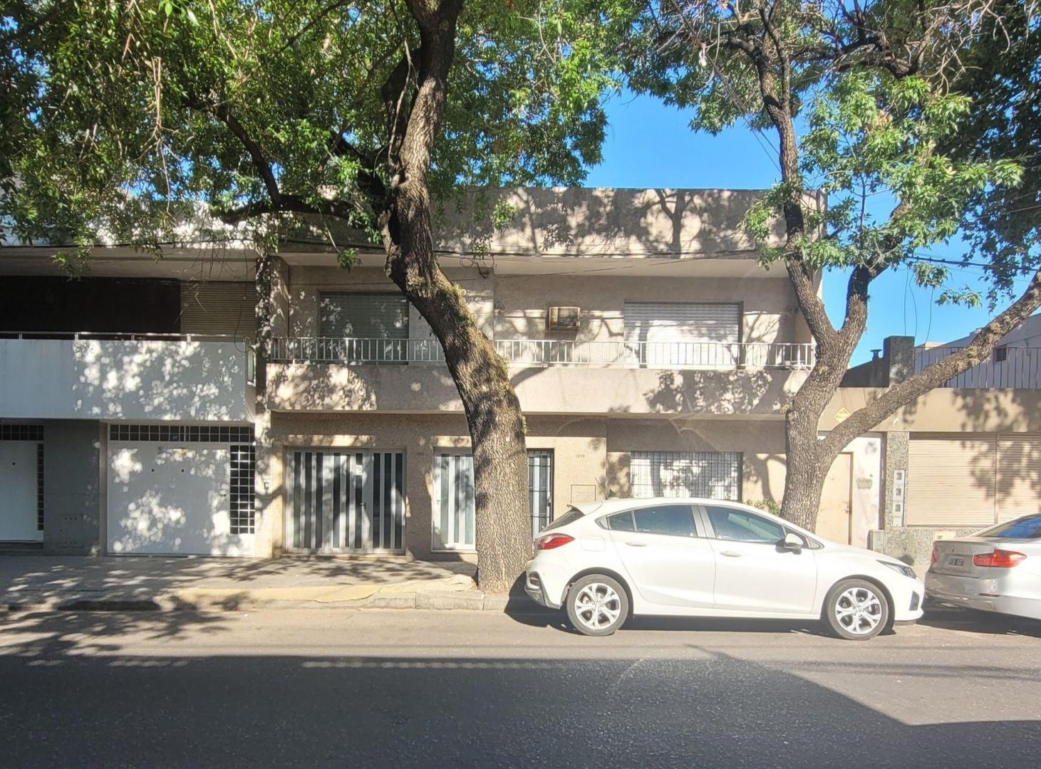 Foto de Venta Casa PH en PB con Patio verde y cochera, imagen 2