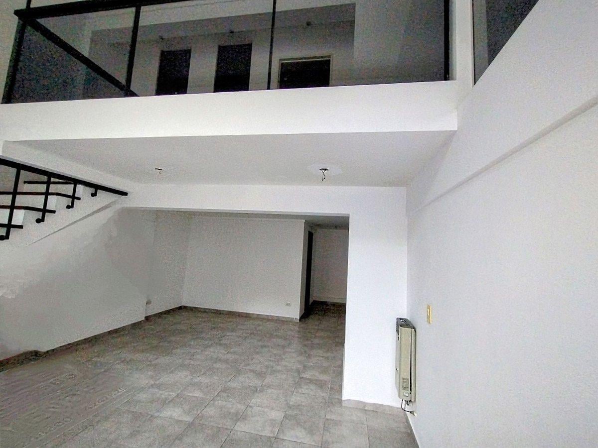 Foto de VENTA OFICINA PTE. ROCA ENTRE JUJUY Y SALTA, imagen 2