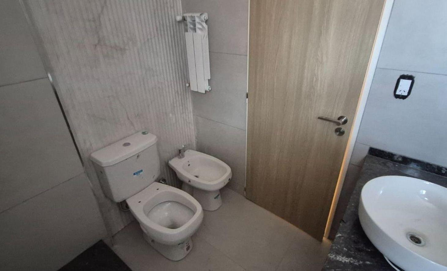 Foto de En Venta Dos Dormitorios con Cochera, imagen 5