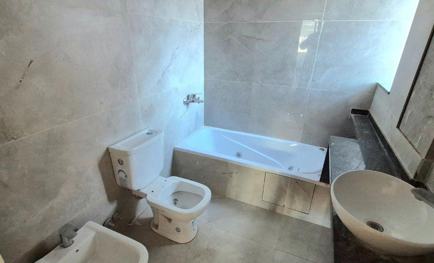 Foto de En Venta Dos Dormitorios con Cochera, imagen 4