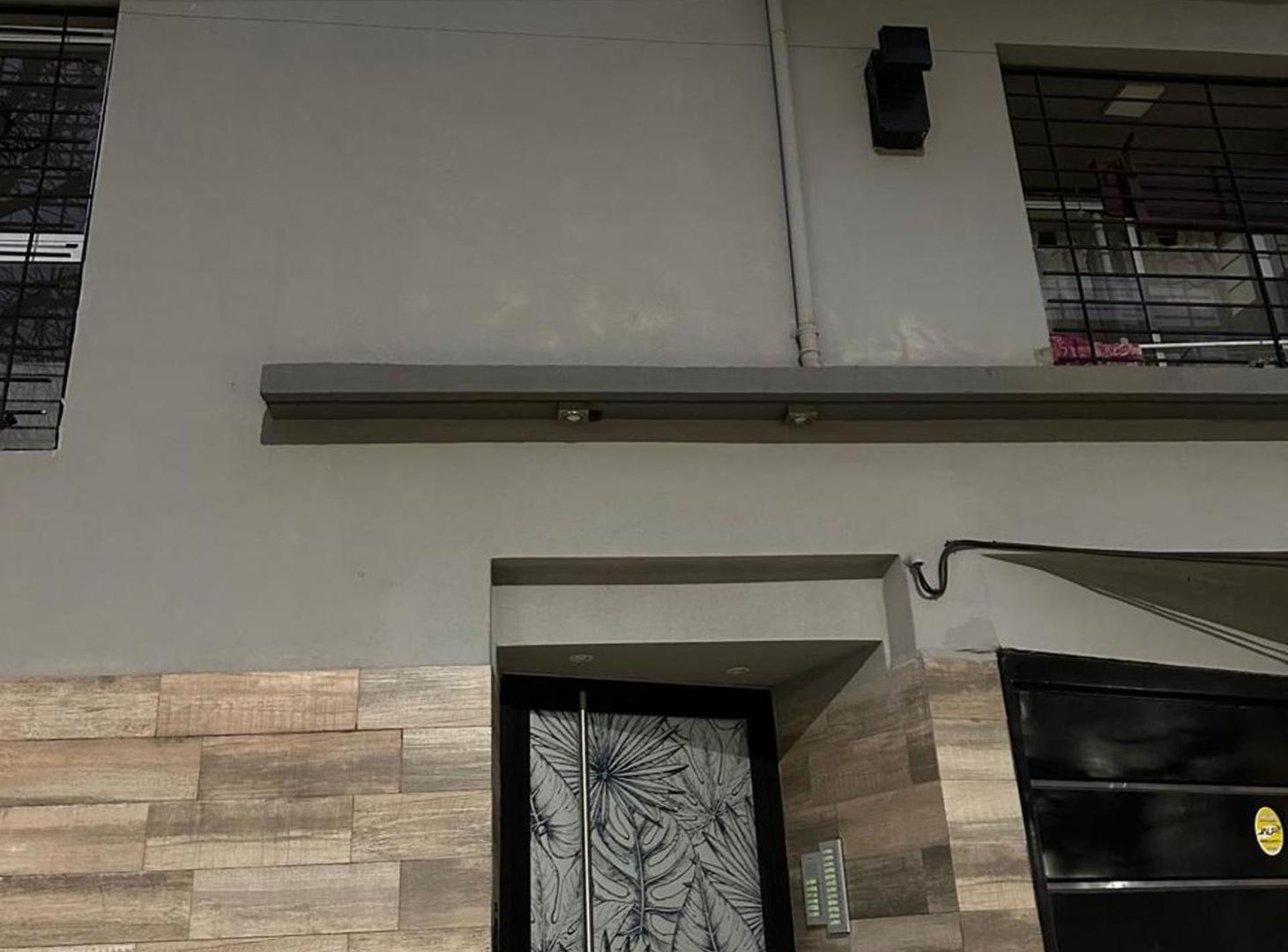 Foto de Departamento al frente un dormitorio con balcon, imagen 2