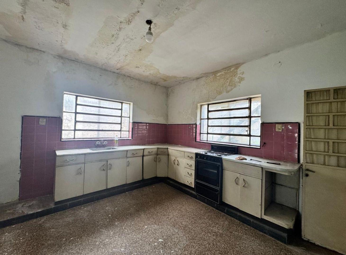 Foto de VENTA CASA CON GRAN TERRENO, imagen 5