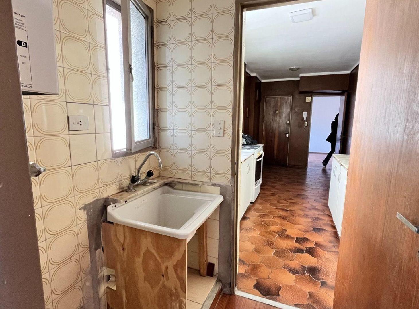 Foto de DEPARTAMENTO 2 DORMI CENTRO - BALCON, imagen 2