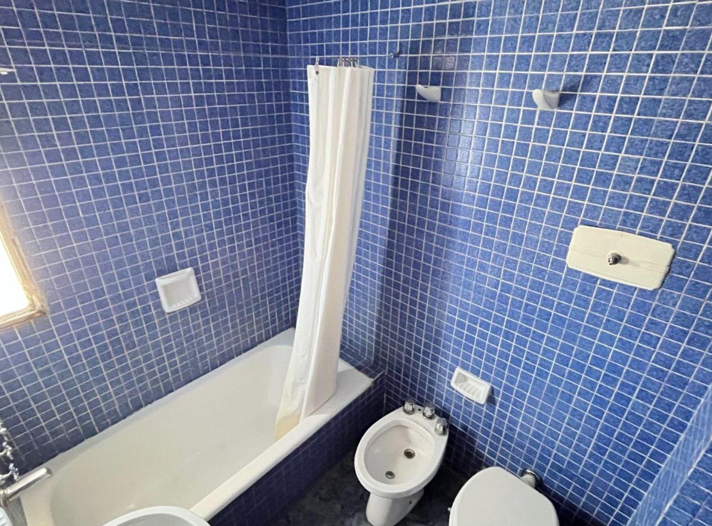 Foto de DEPARTAMENTO 2 DORMI CENTRO - BALCON, imagen 5