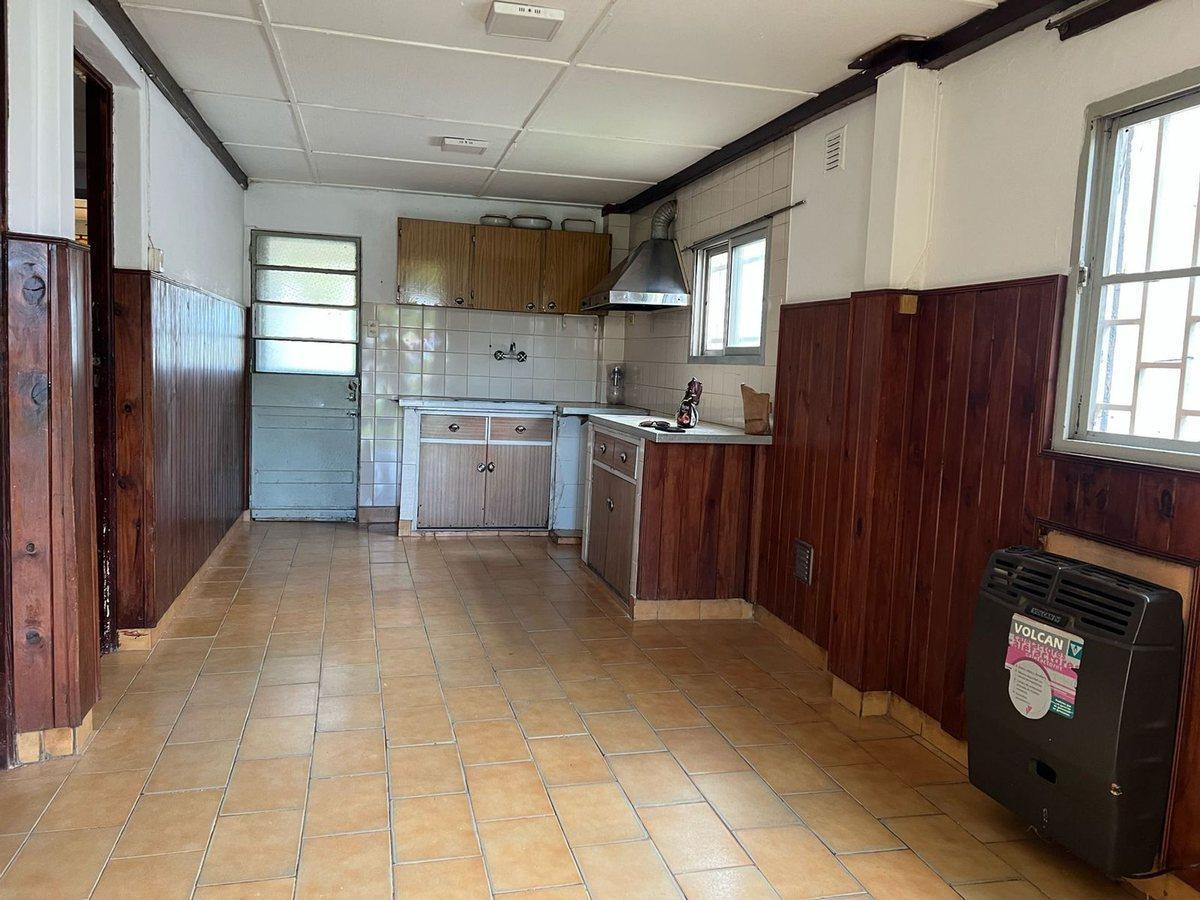 Foto de VENTA CASA 2 DORMITORIOS GRAN JARDIN VERDE PEREZ, imagen 2