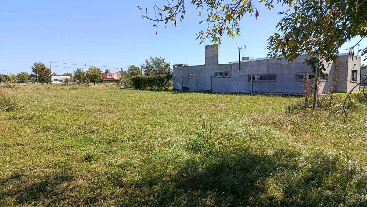 Foto de VENTA TERRENO PUNTA CHACRA SOBRE AUTOPISTA 753 M2, imagen 2