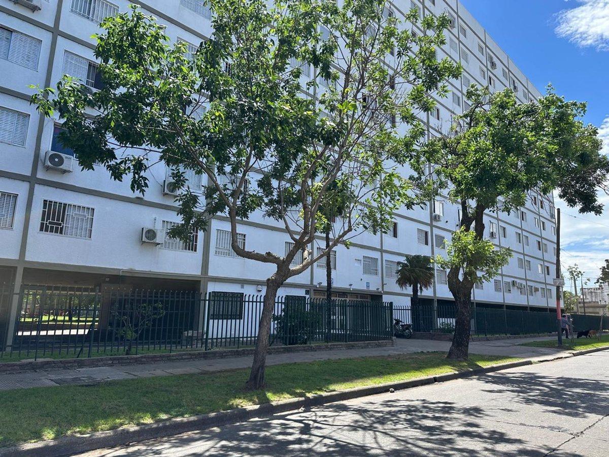 Foto de Depto. a reciclar en edificio empleados d comercio, imagen 4