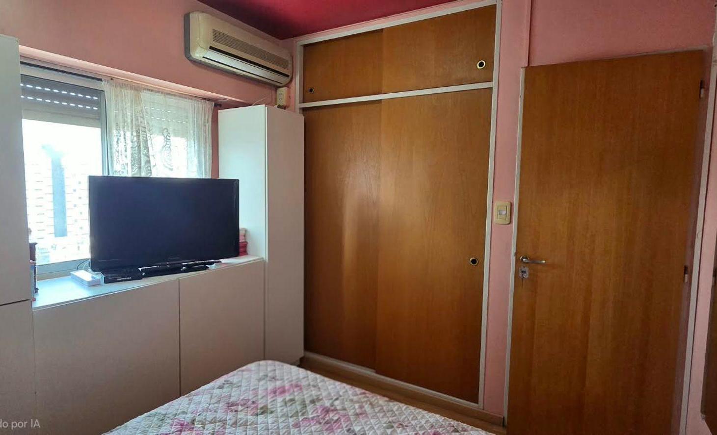 Foto de VENTA 2 DORMITORIOS- B° LOURDES, imagen 5