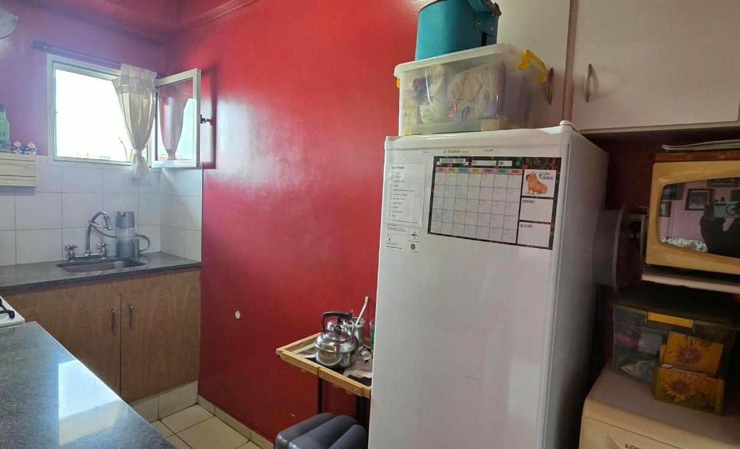 Foto de VENTA 2 DORMITORIOS- B° LOURDES, imagen 2