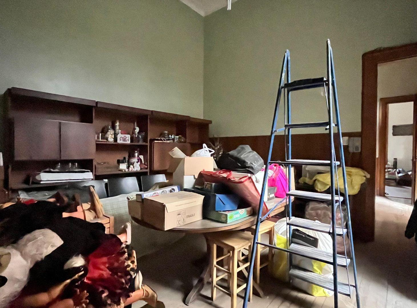 Foto de VENTA CASA 183m² - A REFACCIONAR - USO MIXTO, imagen 4