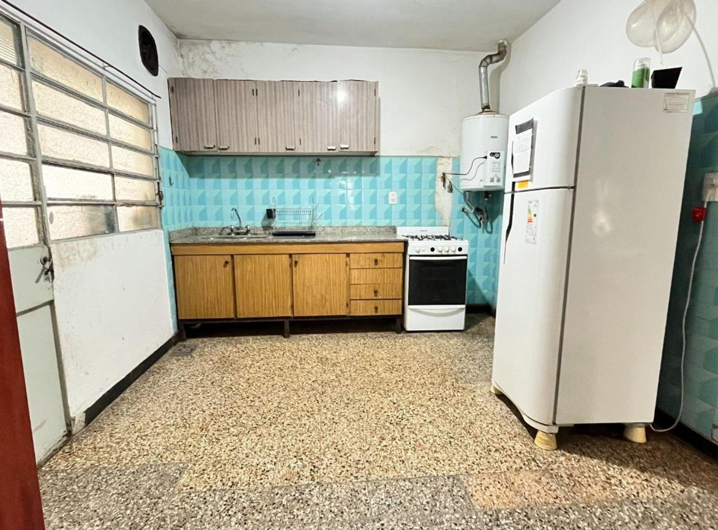 Foto de VENTA CASA 2 DORMI - JARDIN / PATIO / COCHERA, imagen 3