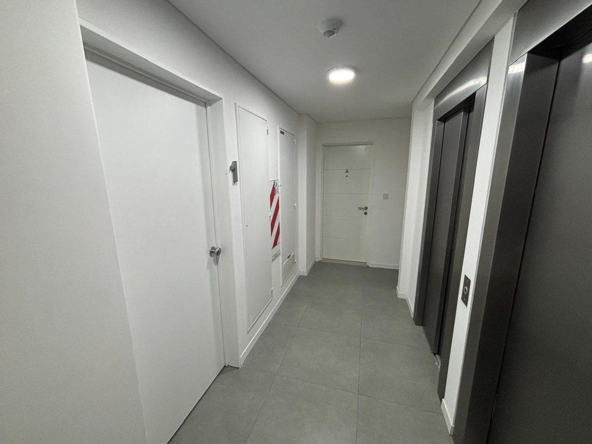 Foto de VENTA DEPARTAMENTO 2 DORMITORIOS SANTIAGO AL 1600, imagen 3