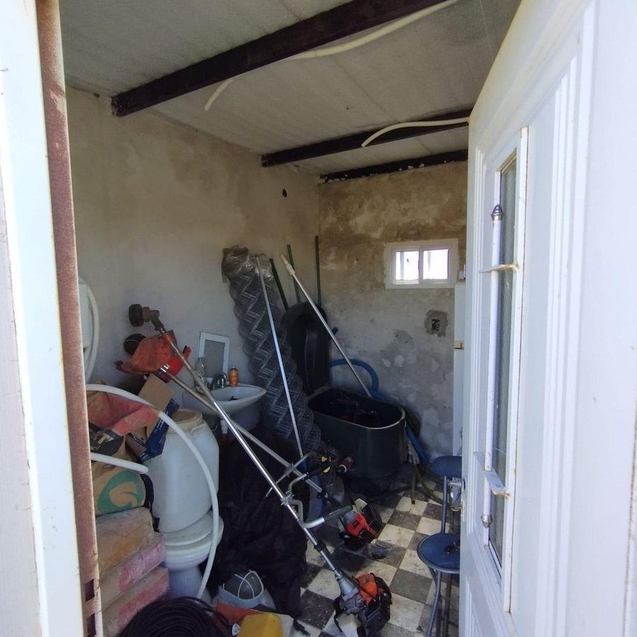 Foto de Terreno con pileta y cuarto de guardado, imagen 4