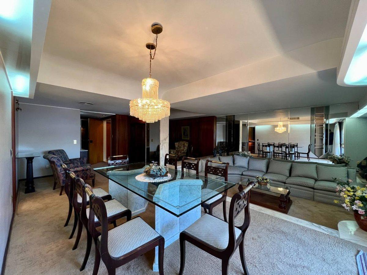 Foto de VENTA PISO EXCLUSIVO CENTRO. 4 DORM. APTO CREDITO, imagen 1