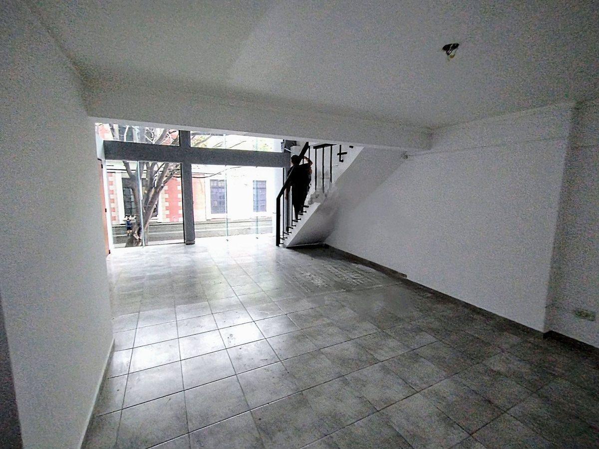 Foto de VENTA OFICINA PTE. ROCA ENTRE JUJUY Y SALTA, imagen 2
