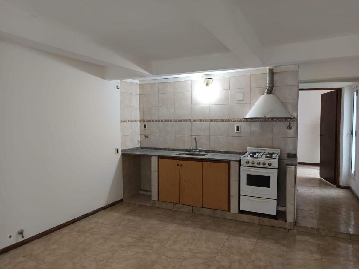 Foto de VENTA DEPTO.1 DORMITORIO CON PATIO ECHESORTU, imagen 4