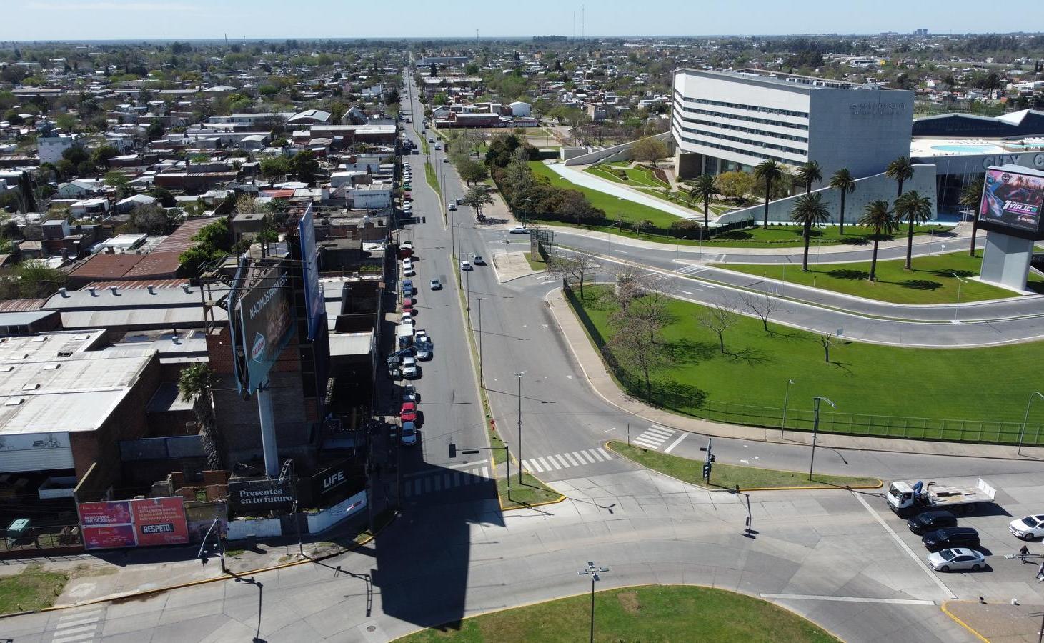 Foto de Venta importante esquina estratégica de Rosario, imagen 3