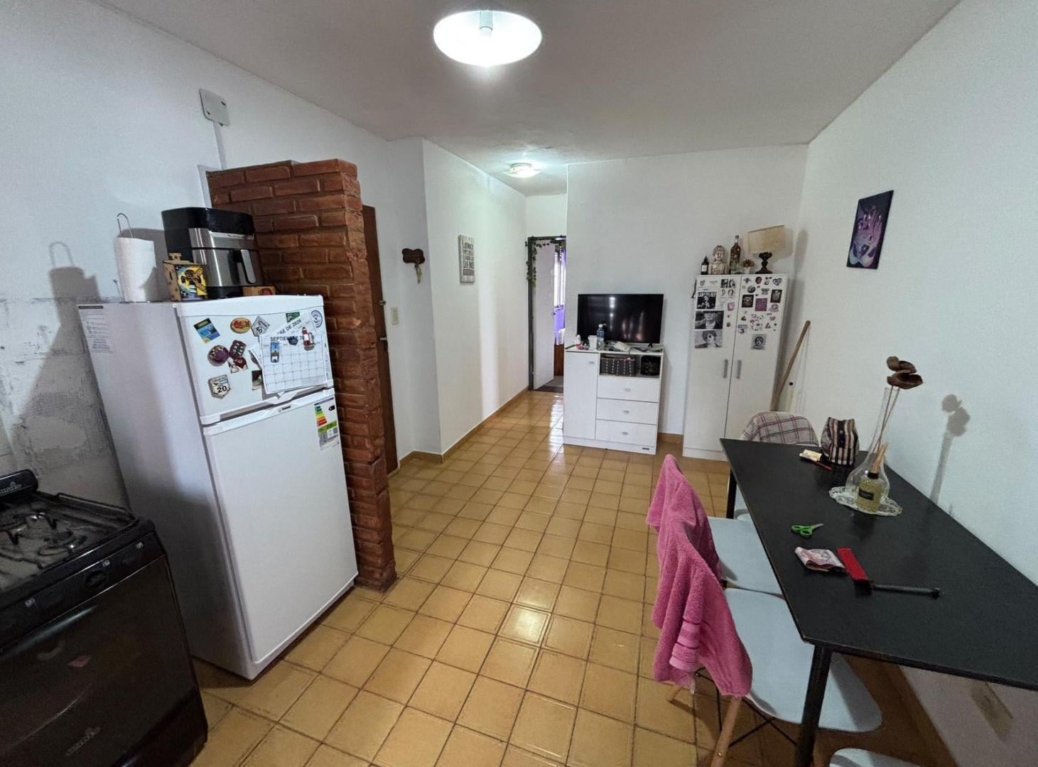 Foto de VENTA PISO COMPLETO - DOS DEPTOS (ideal inversores), imagen 3