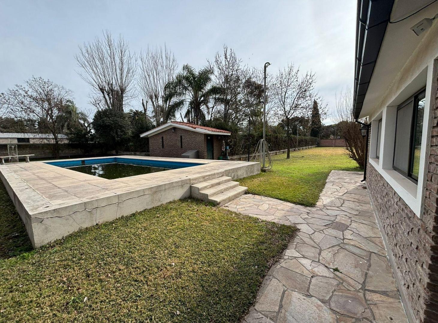 Foto de VENTA CASA DE ESTILO 2.762 M2 DE TERRENO EN FUNES, imagen 5