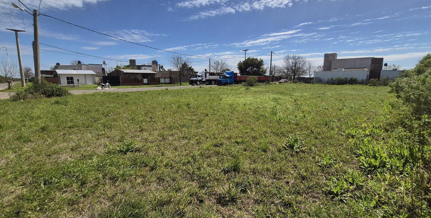 Foto de Terreno en Alvarez, imagen 4