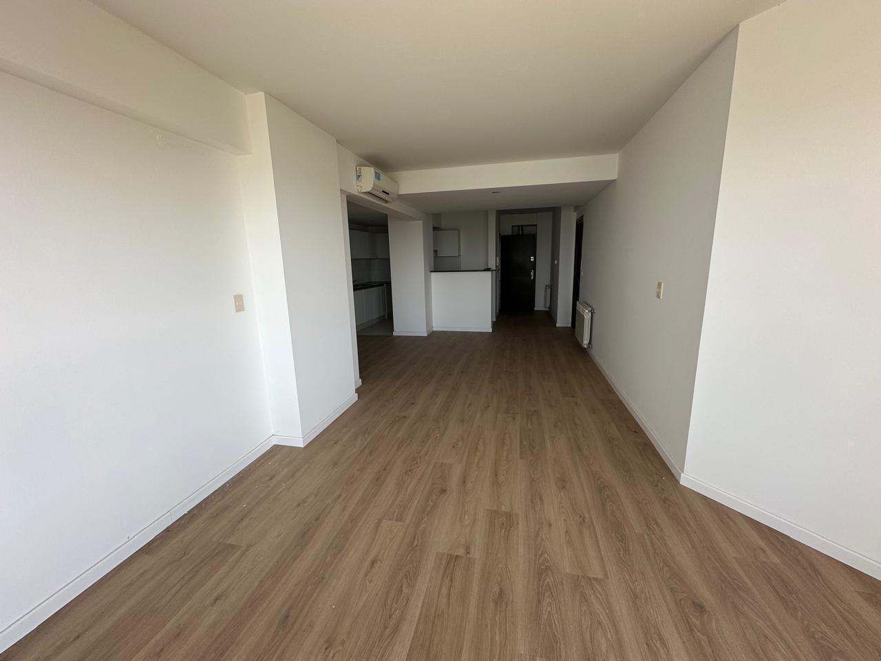 Foto de Venta departamento vista al rio despejada con cochera, imagen 3