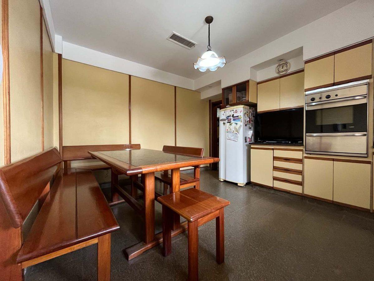 Excelente Propiedad en Venta de 4 Amb. Apta Cred. 5
