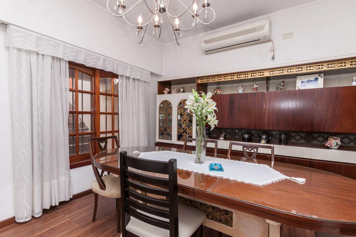 "Venta en Block" 2 Casas de 4 Amb C/u. C/cochera 3