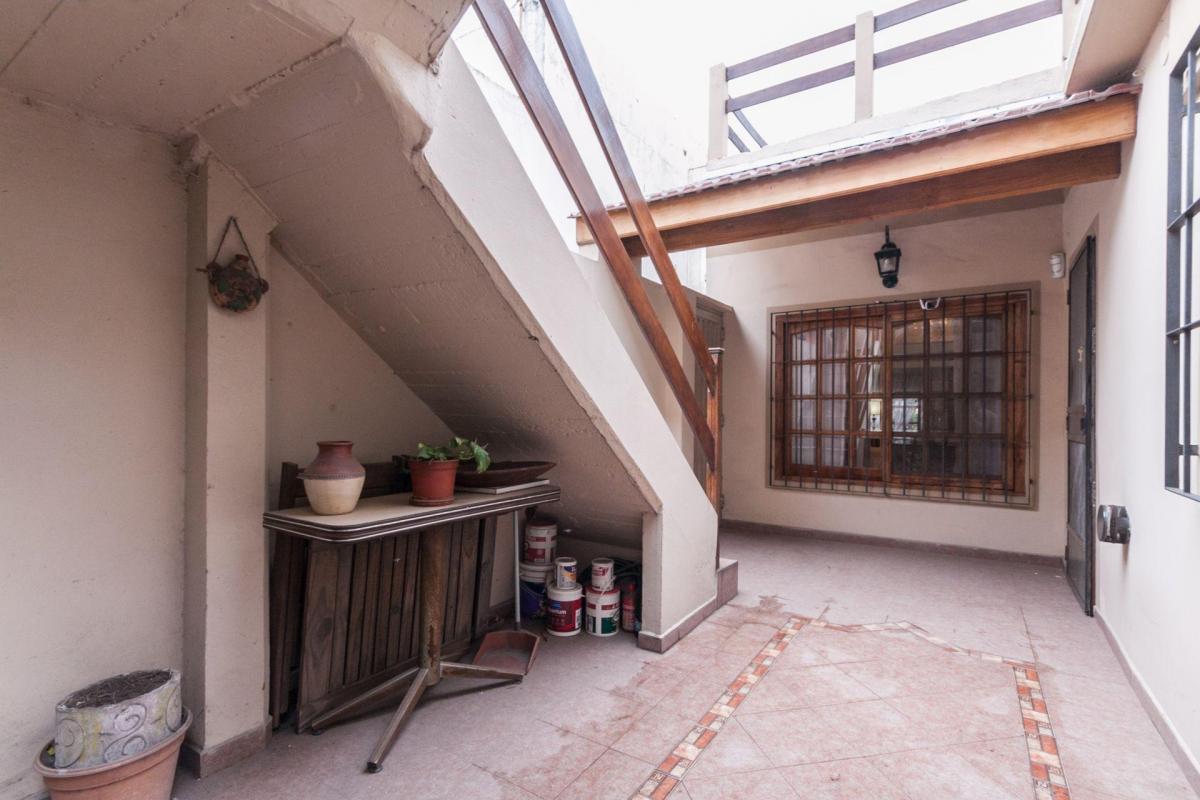 "Venta en Block" 2 Casas de 4 Amb C/u. C/cochera 4