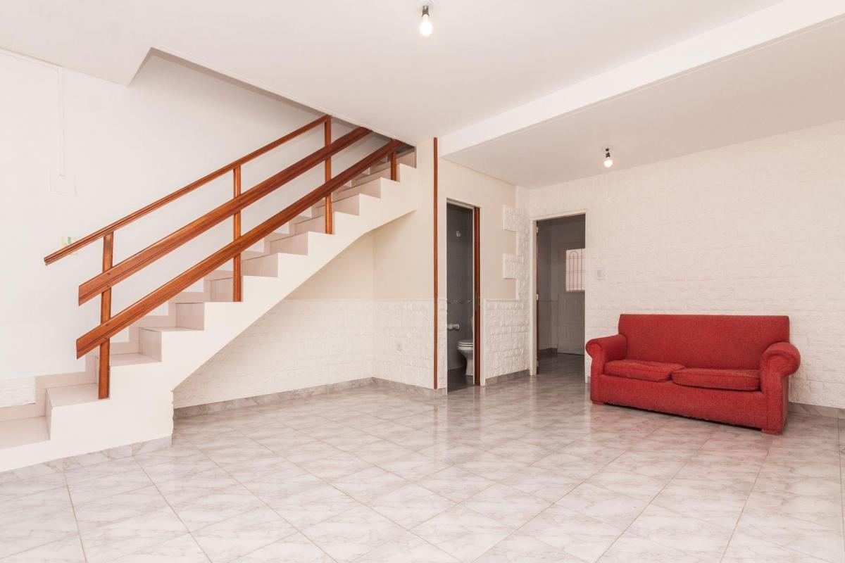Triplex con Cochera y Patio en Lanus Oeste 2