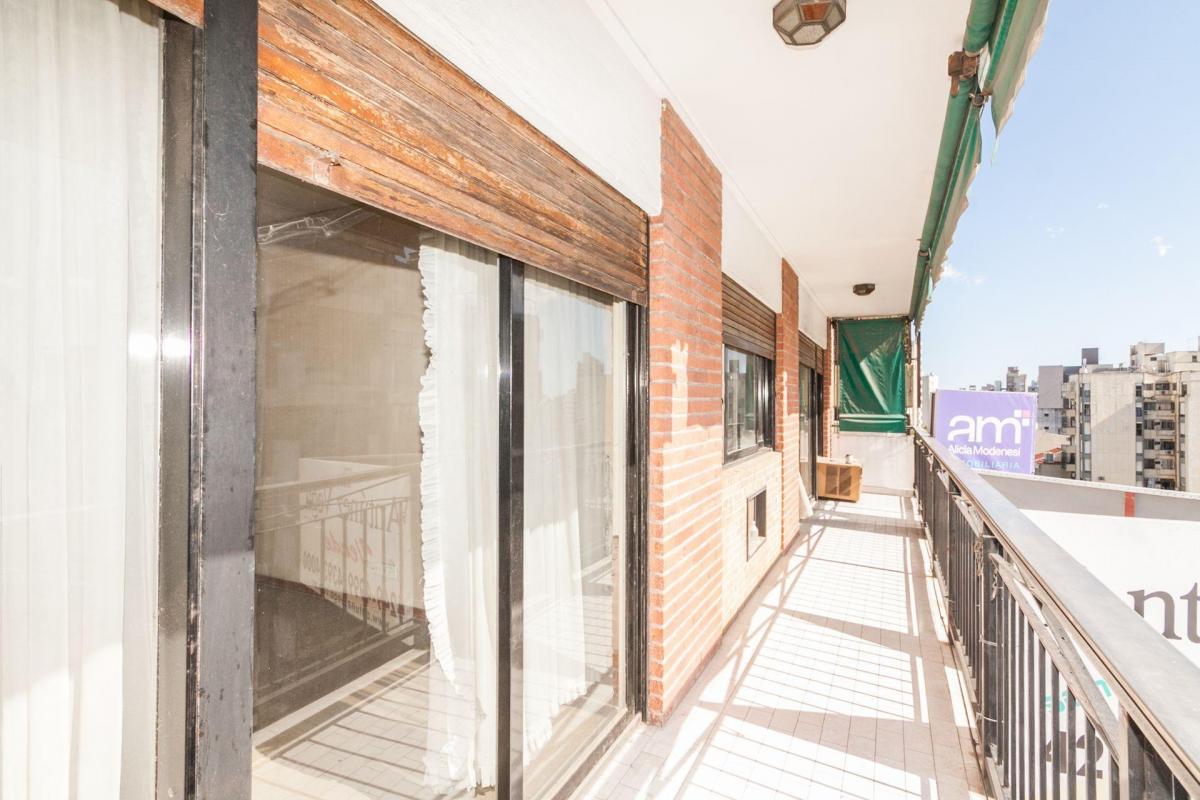 Venta Departamento. Lanus O. 5 Amb. Coch. A. credito 5