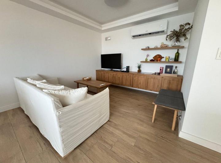 SEMIPISO-PISO 11 "A"- 62 m2-Amenities-CATEGORIA! 5