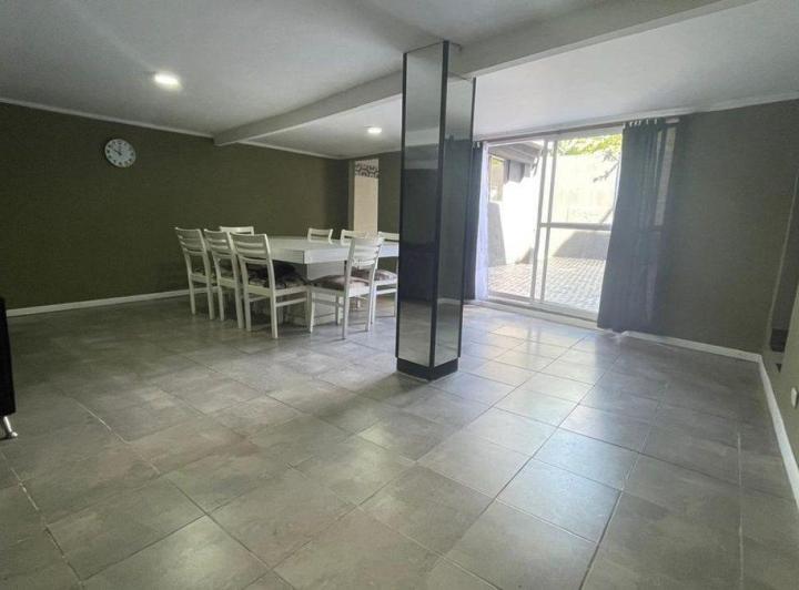 CASA 5 AMB CON PATIOa 5 MIN DE CABA OPORTUNIDAD!!! 2